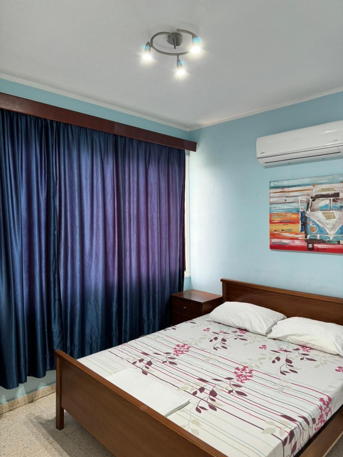 Sea Apartments Larnaca Exterior photo